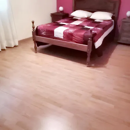 別荘 Spacious House In - Shared Garden - 120 M² *