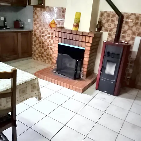 Spacious House In - Shared Garden - 120 M² Hébergement de vacances